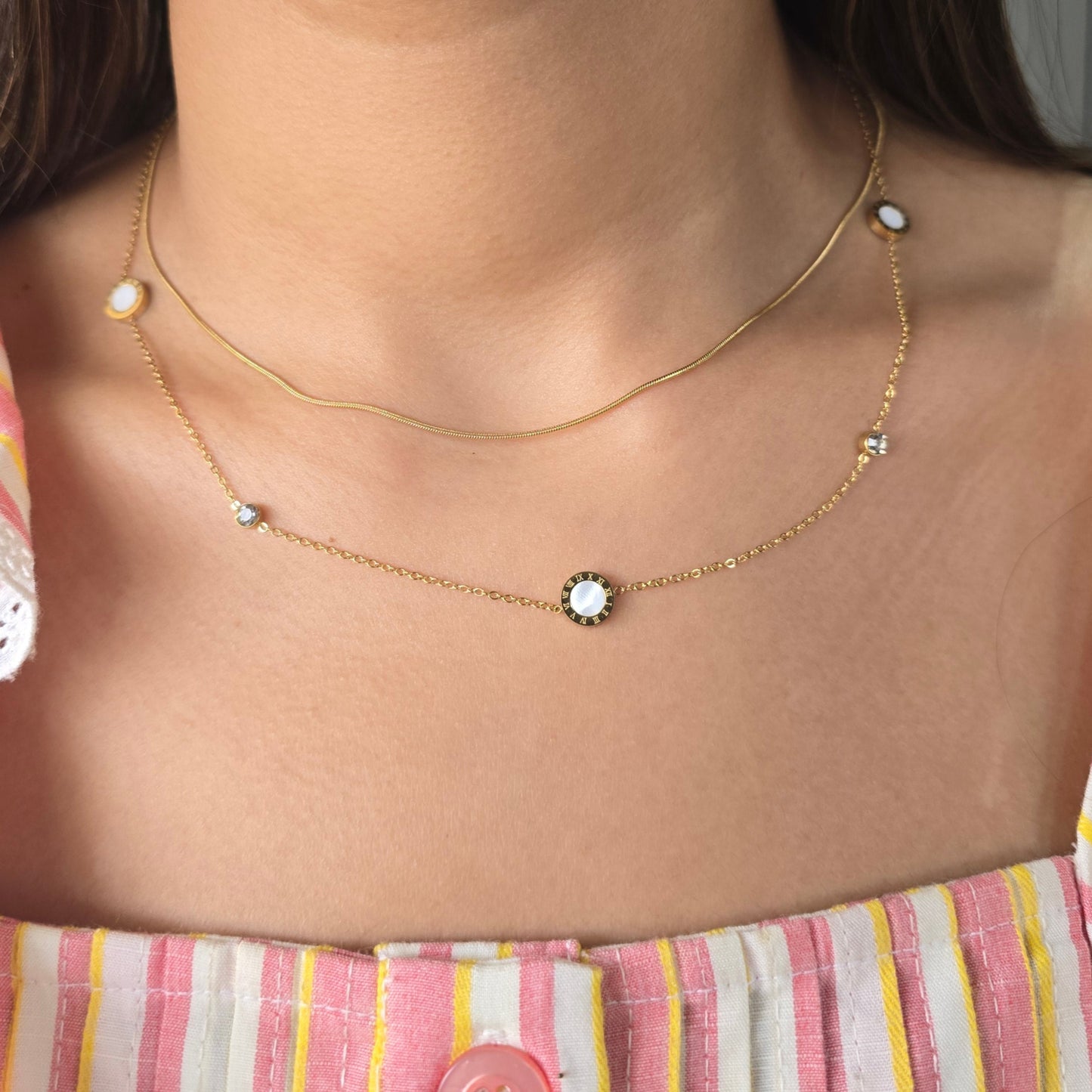 B&W Beauty Necklace