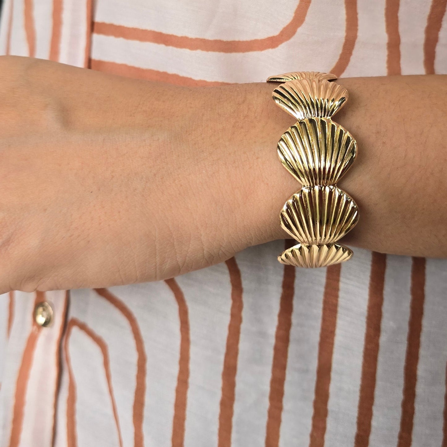 Sea La Vie Statement Cuff