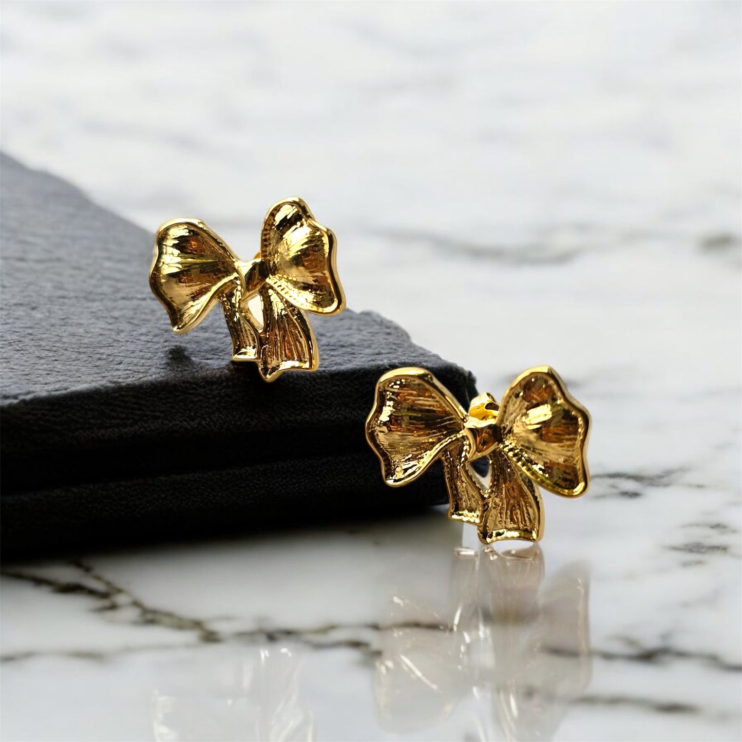 Knotty Glow Earrings
