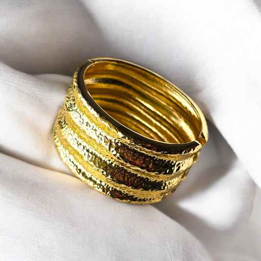 Starta Statement Cuff