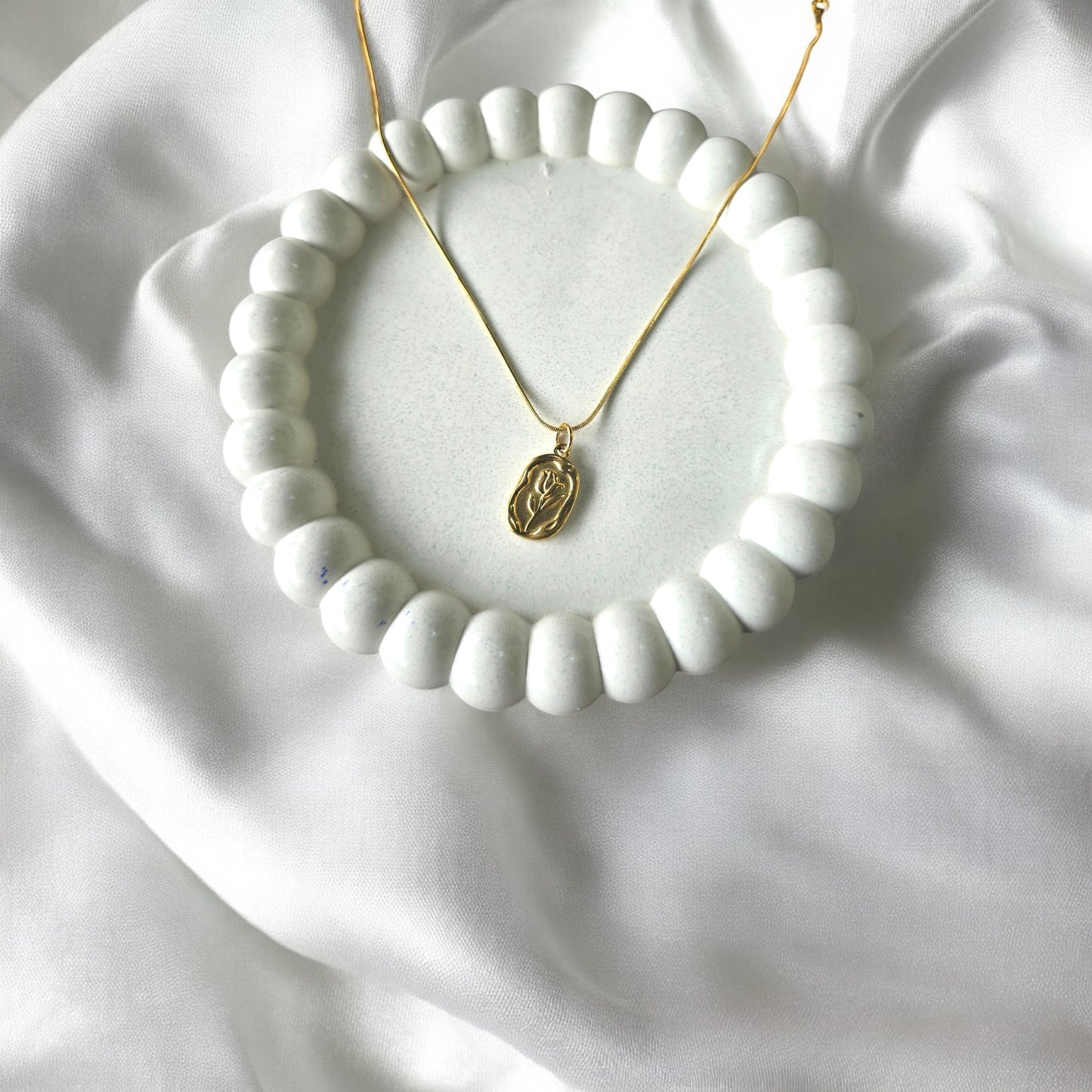 Flora Aura Necklace
